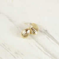 Japan Gold Seashell Earrings