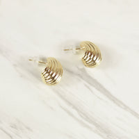 Japan Gold Seashell Earrings