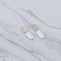Pearl Dangling Earrings - Oblong